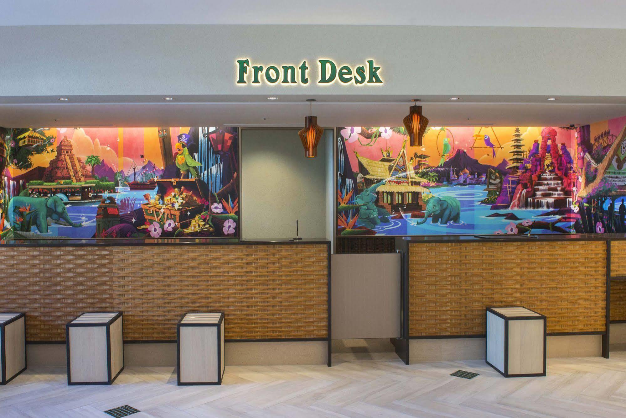 Tokyo Disney Celebration Hotel Urayasu Eksteriør billede