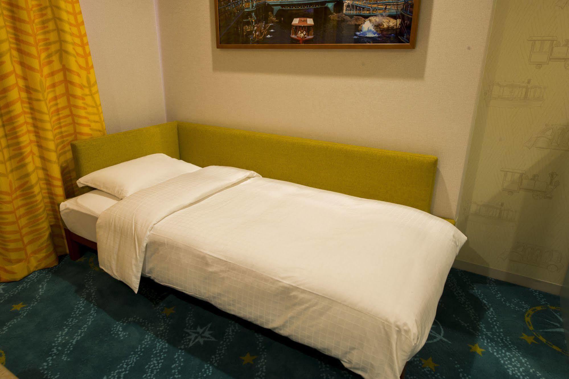 Tokyo Disney Celebration Hotel Urayasu Eksteriør billede